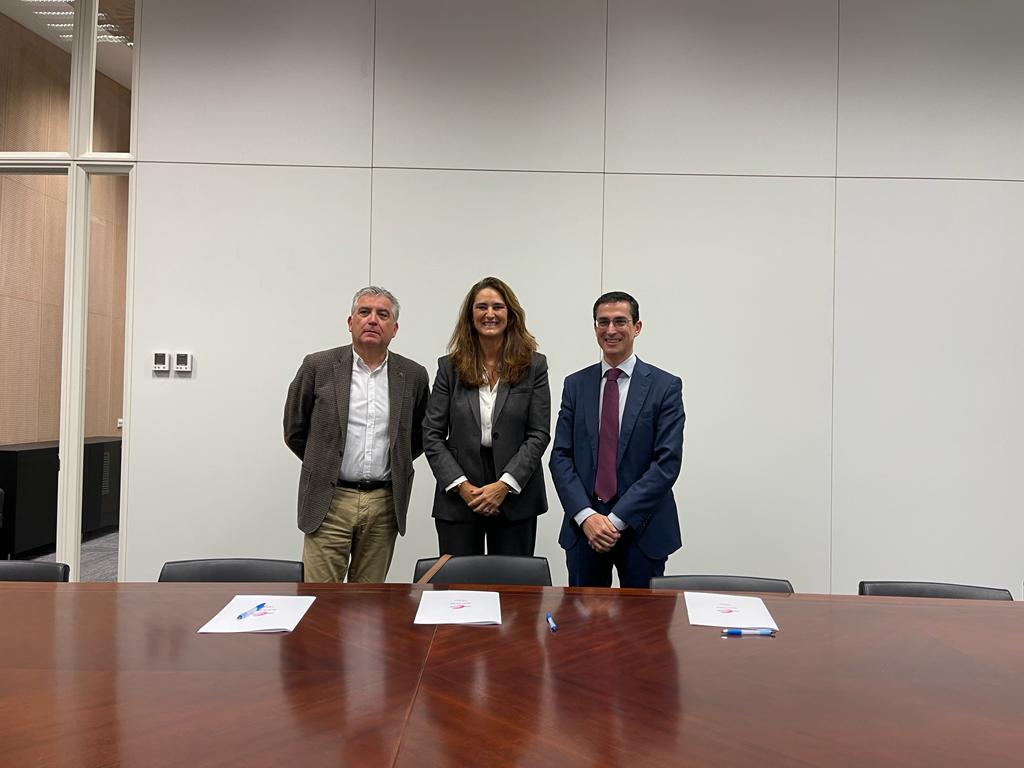 Fundación CB e Ibercaja firman un convenio con la Fundación Deutz ...