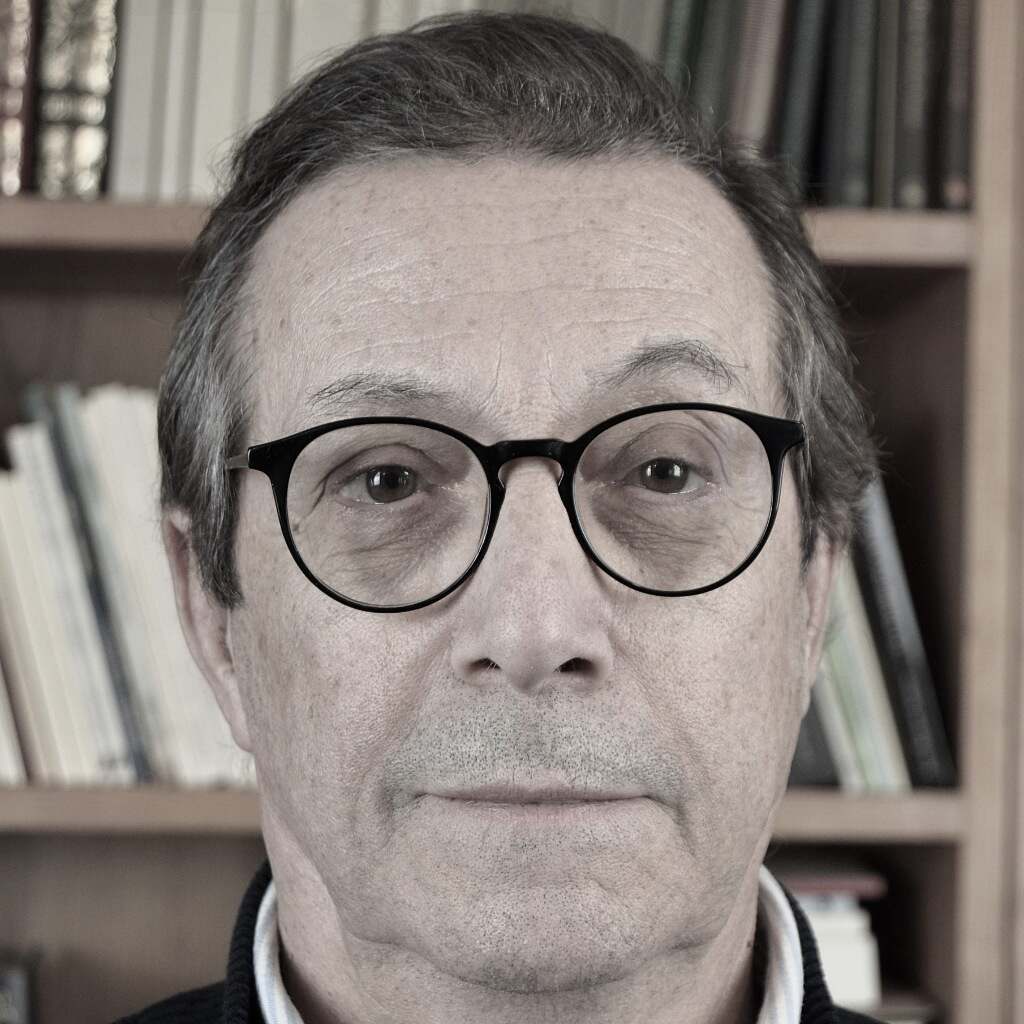 Presentación libro: 'El mundo que había de venir' de Francisco Vaz Leal
