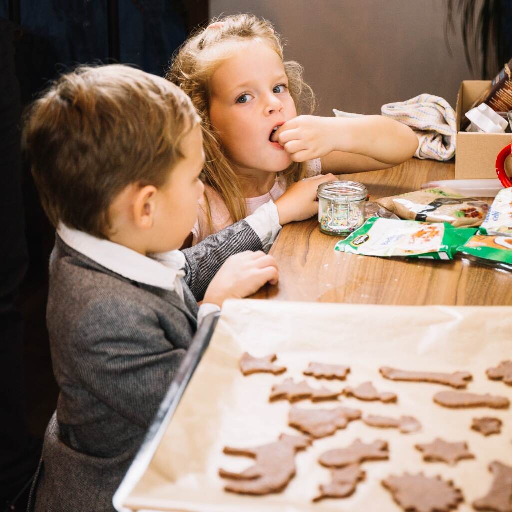 Mini Creadores / Taller "Literatura comestible"